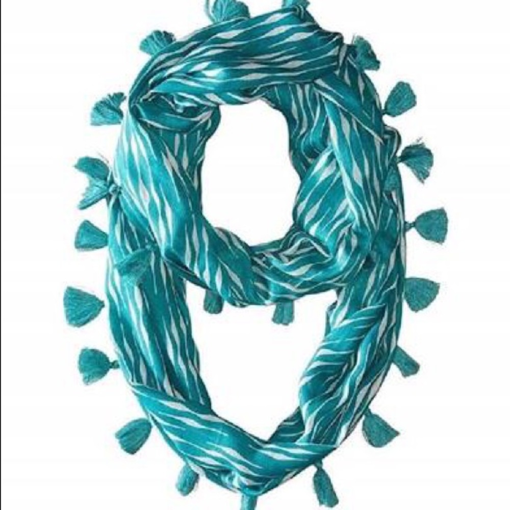 Echo Tassel Infinity Scarf Wrap Caribbean Green